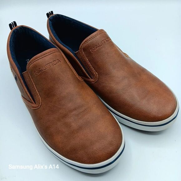 Nautica  Brownish Slip-On Casual Shoe/Sneaker-Youth Akeley ‎ size 6 - Picture 1 of 8